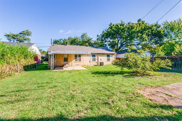 Building Photo - 5016 W Mockingbird Ln