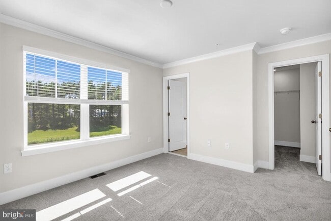 Building Photo - 2110 Winterberry Ln