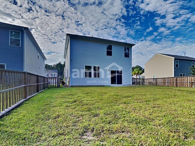 Building Photo - 308 Bering Ln