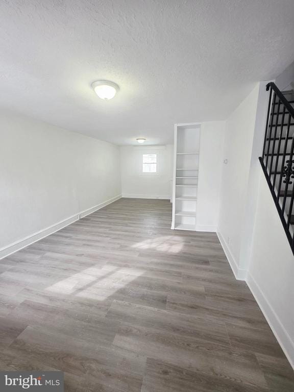 Building Photo - 6965 Clinton Rd