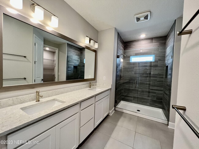 Building Photo - 7324 Beach Haven Pl