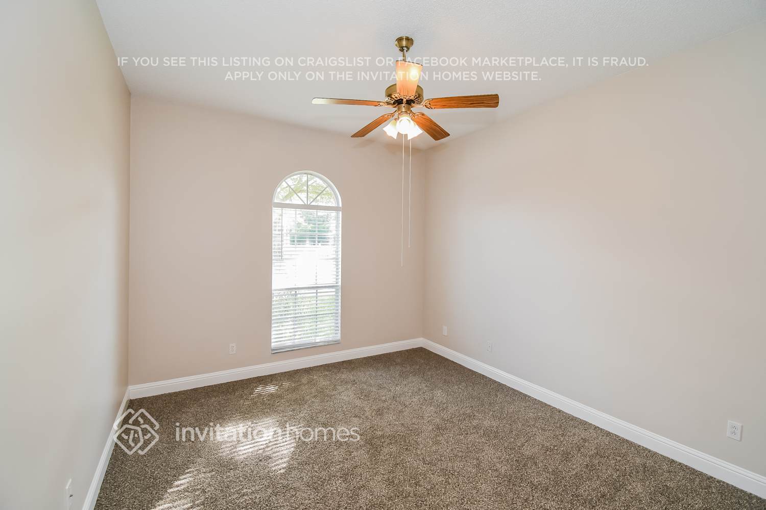 Building Photo - 13129 Tamarisk Ct