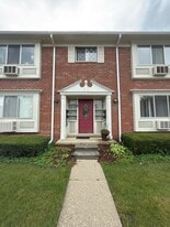 Building Photo - 5093 Mansfield Ave
