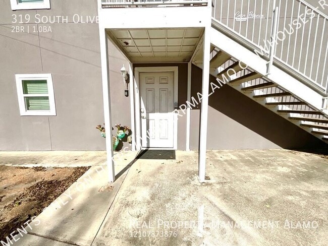 Building Photo - 319 S Olive St