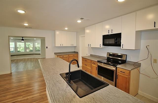 Building Photo - 1212 Neptune Dr