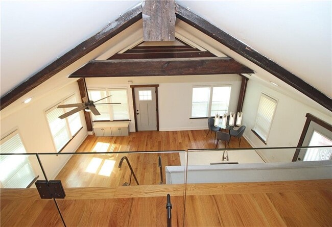 Building Photo - 49 New St