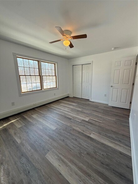 Building Photo - 24 St James Pl