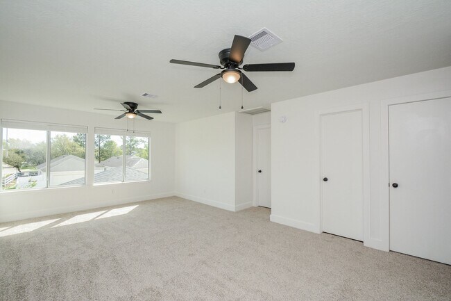 Building Photo - 9939 Farrell Dr