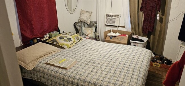 Building Photo - 59 Holly Dr