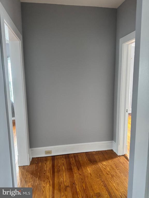 Building Photo - 3 S Church St