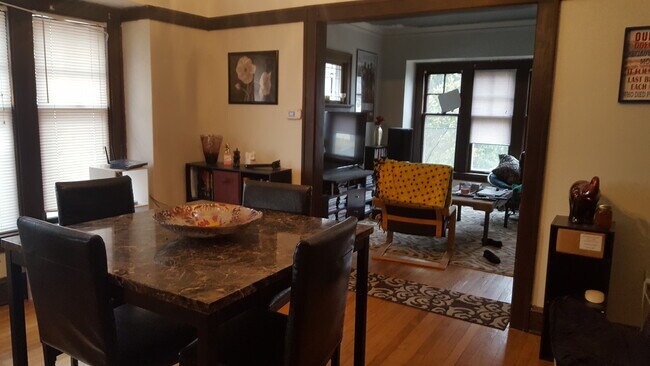 Building Photo - 3816 N Maryland Ave