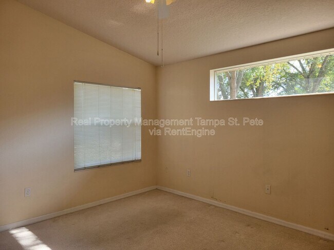 Building Photo - 1314 Avonwood Ct