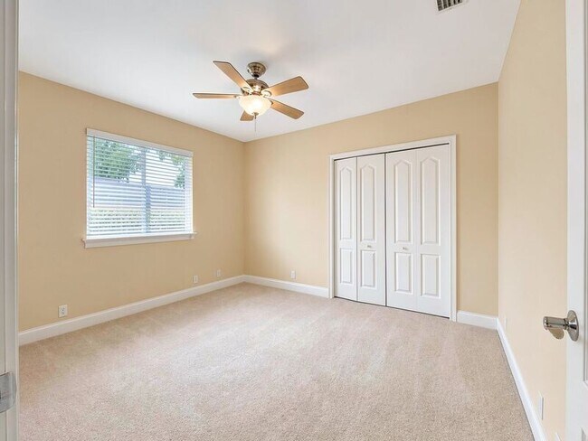 Building Photo - 3628 Frentress Dr