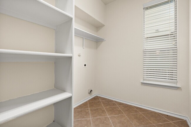 Building Photo - 11638 Poppy Sands