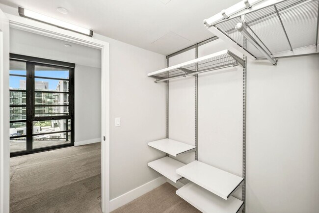 Building Photo - 6 Minute Walk to the Metro! 25 Minute Walk...