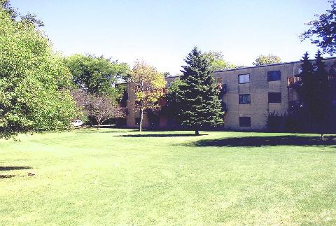 Primary Photo - Lakeview Terrace Apartments