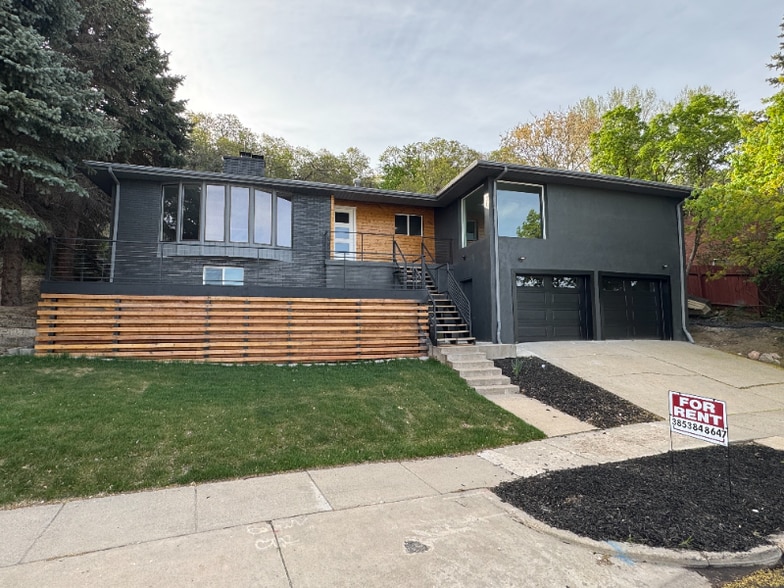 Building Photo - 552 Chelsea Dr