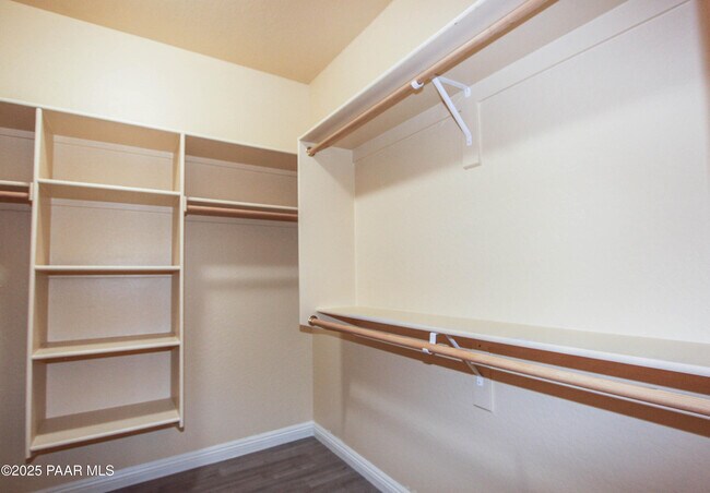 Building Photo - 2677 Capella Dr