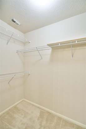 Building Photo - 5030 Deer Point Dr