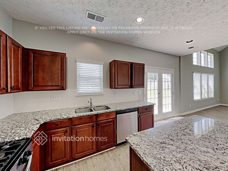 Building Photo - 3015 New Haven Ln