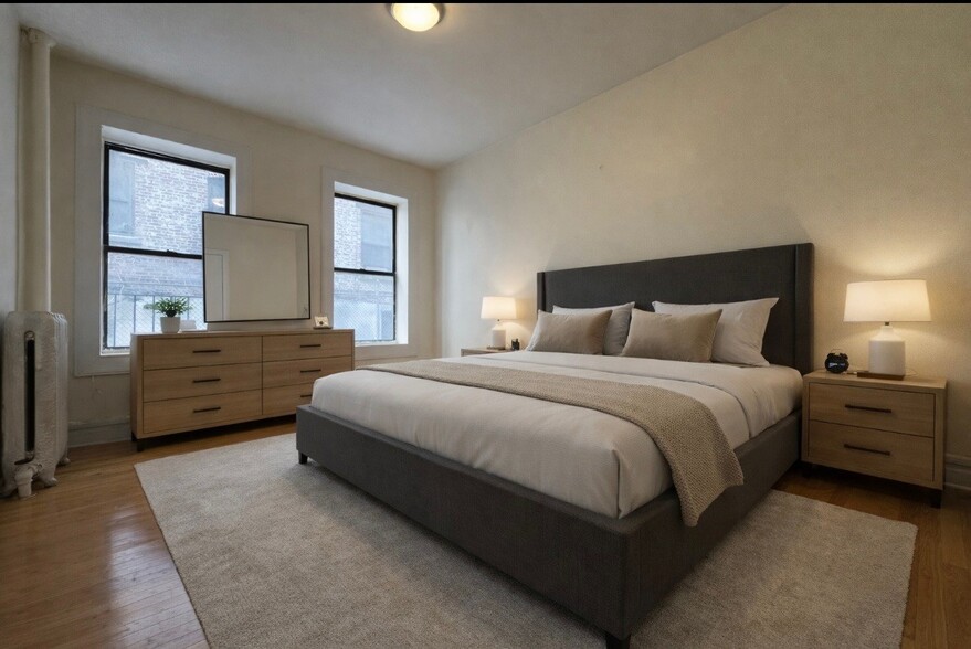 Building Photo - 884 Riverside Dr