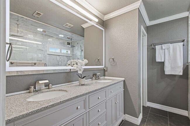 Building Photo - 113 Scarlet Oak Cove
