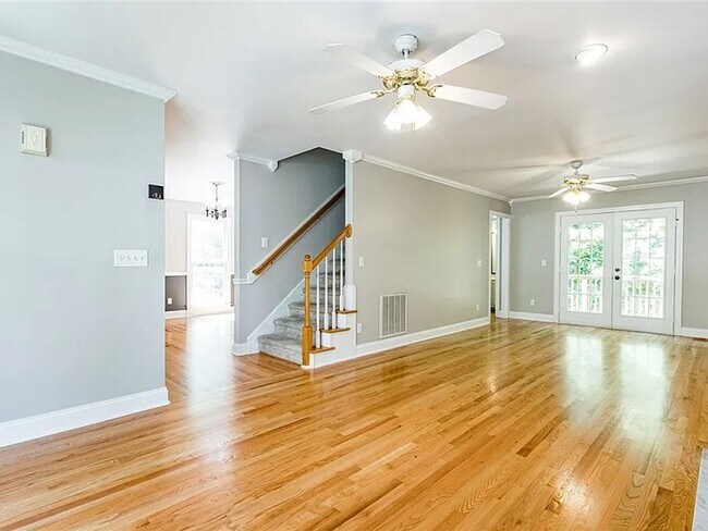 Building Photo - Beautiful 3bd/2bd Home in Wake Forest