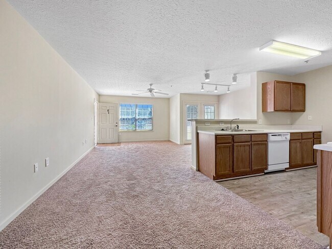 Building Photo - 19362 Chelsey Dr