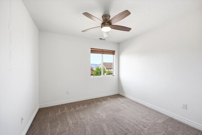 Building Photo - 4412 N Foxtrail Cir
