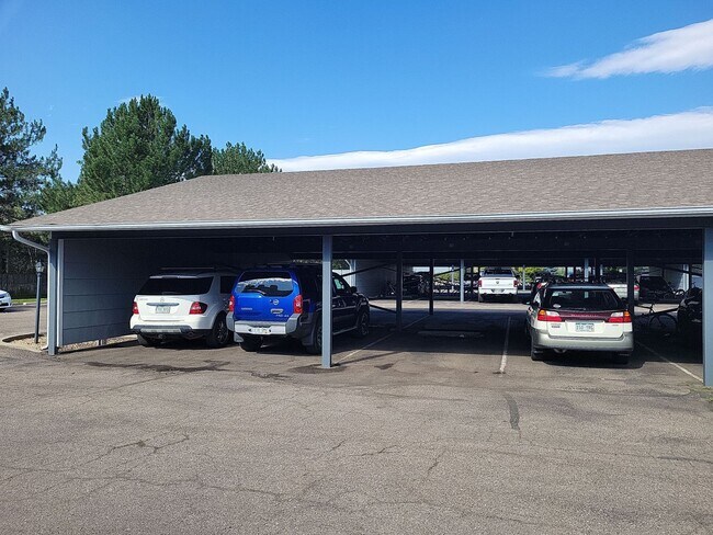 Building Photo - Fresh Boulder 1 Bedroom Condo for Rent wit...