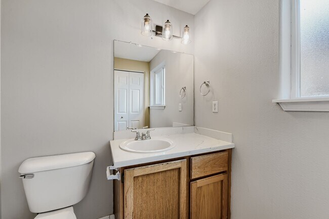 Building Photo - 4605 SW 164th Terrace