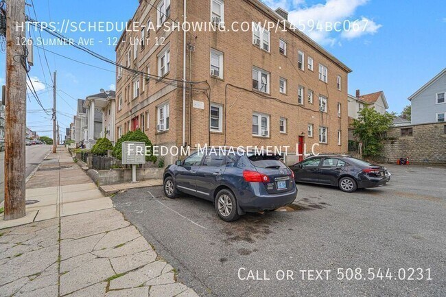 Building Photo - 126 Sumner Ave