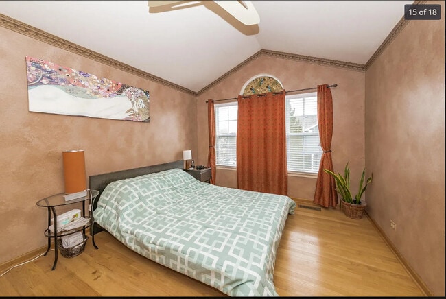 Building Photo - 5397 Mayflower Ct