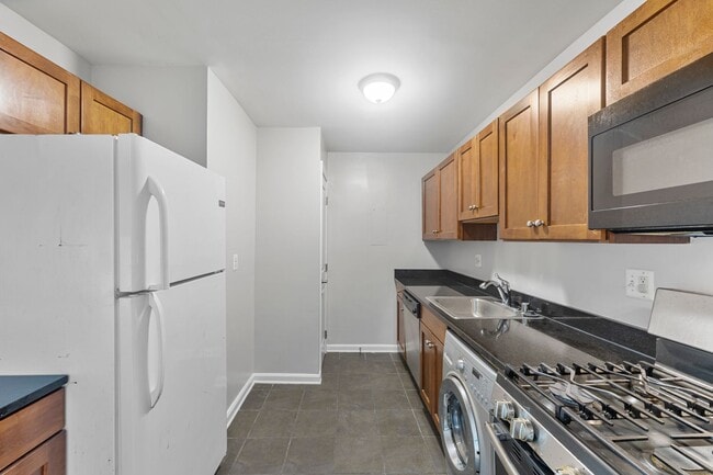 Building Photo - 3107 Naylor Rd