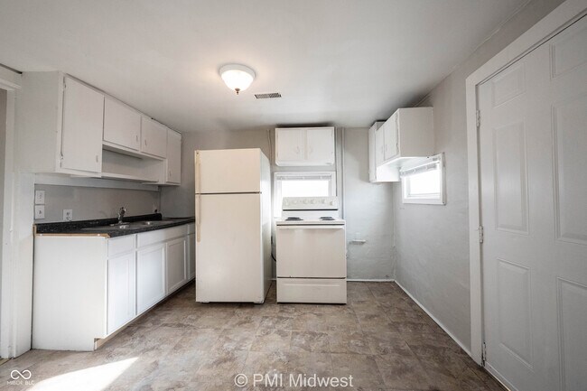 Building Photo - 2905 Tindall St