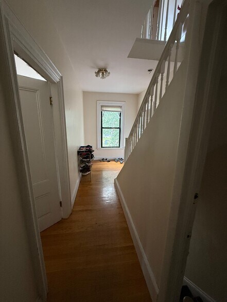 Building Photo - 48 Allston St