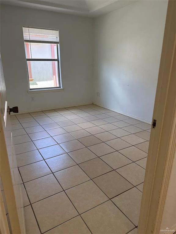 Building Photo - 10 West Dr