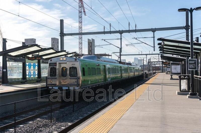 Building Photo - 3198 Blake St