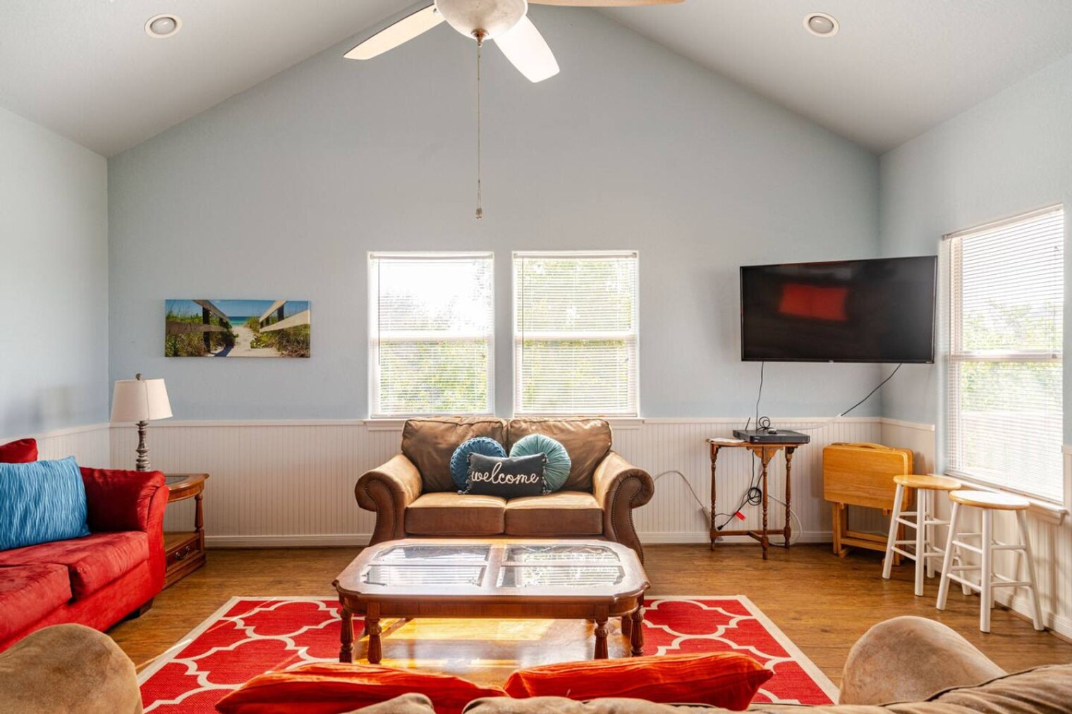 Building Photo - 948 Kahla Dr