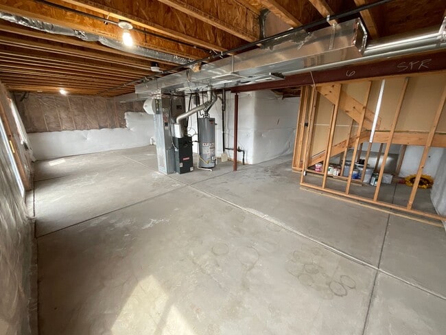 Building Photo - 3 Bedroom Home Available Near N Gate Blvd ...