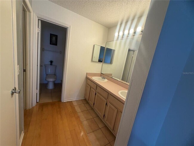 Building Photo - 3141 Arrow Dr