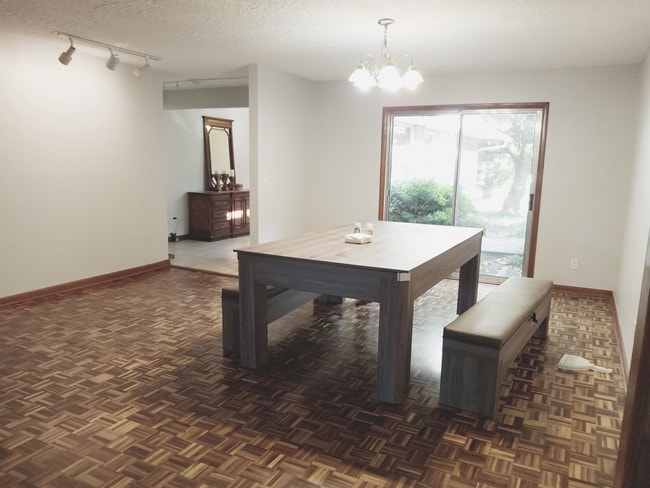 Building Photo - Terrace