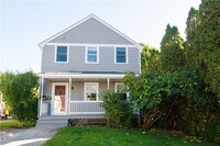 Building Photo - 27 Fenner Ave