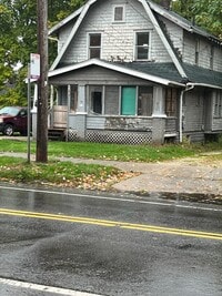 Building Photo - 1313 Manchester Rd