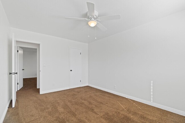 Building Photo - Lovely Single-Story 4-Bedroom Home Available in Rialto!