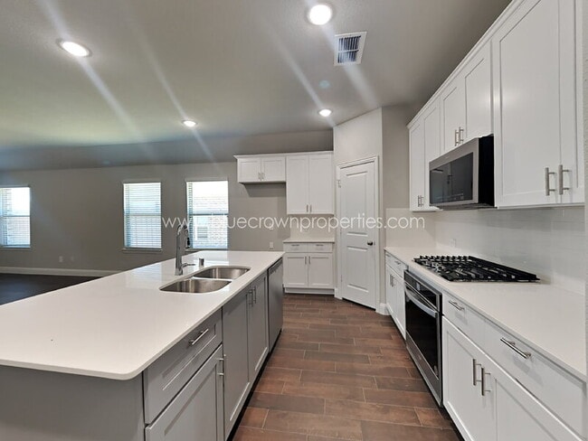Building Photo - 1132 Red Hawk Ln