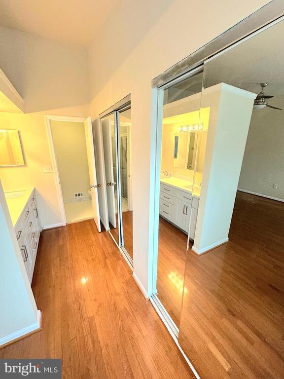 Building Photo - 2722 Hunters Gate Terrace