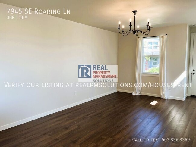 Building Photo - 7945 SE Roaring Ln