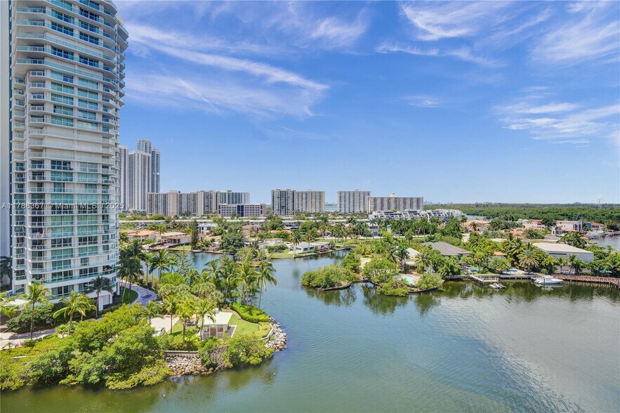 Building Photo - 330 Sunny Isles Blvd