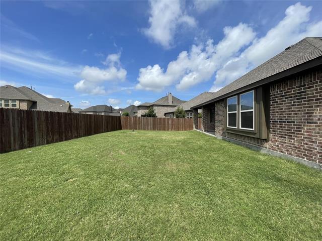 Building Photo - 4504 Mimosa Dr